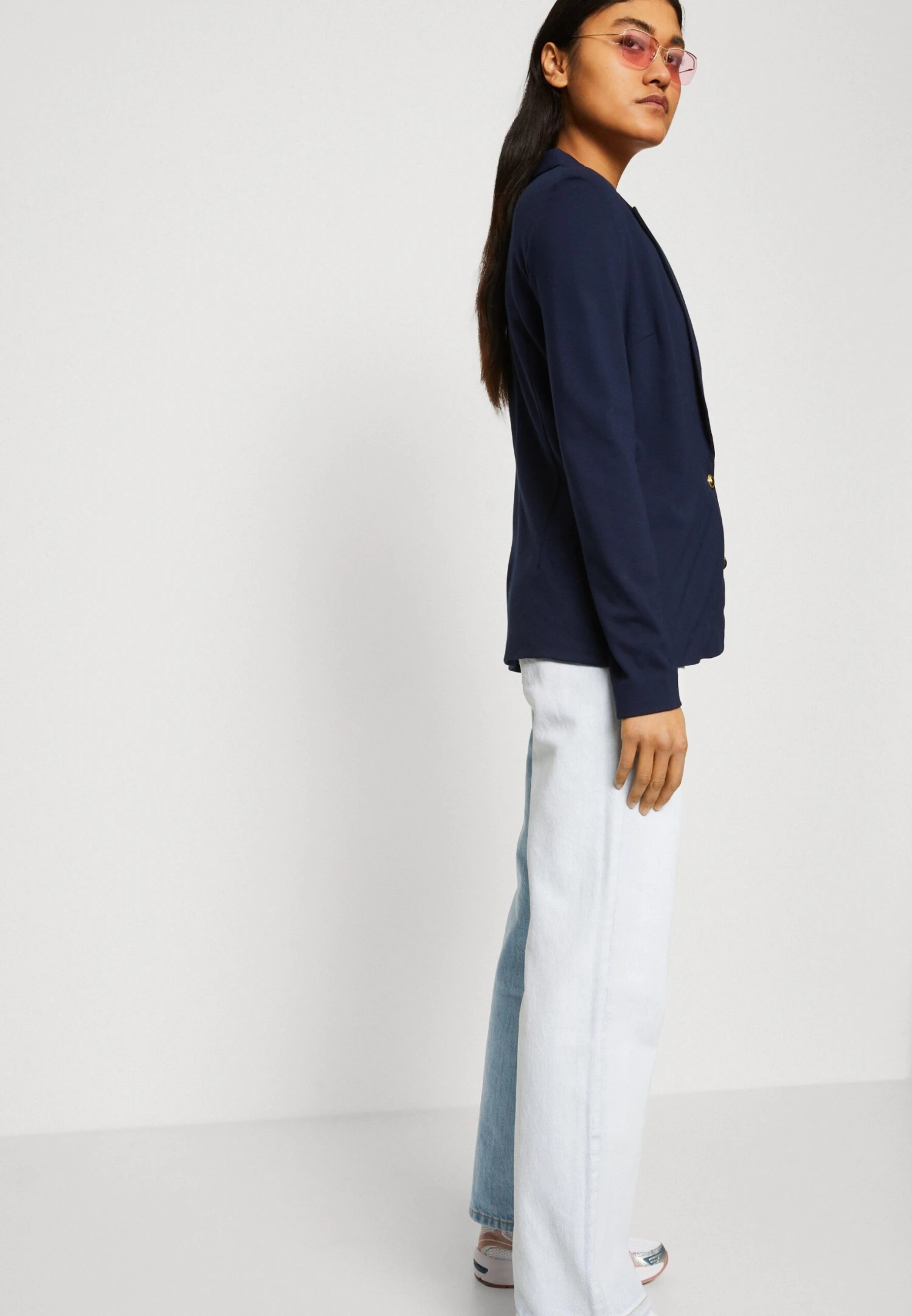 Vero Moda Tall Vmeva Slim Blazer- Blazer - Navy Blazer/Golden 4 Vero Moda Tall Vmeva Slim Blazer- Blazer - Navy Blazer/Golden - Afbeelding 4