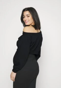 Sweater - Black -Modex Winkel 19ee796fdc1d44b8bc634deb8ffb1f92