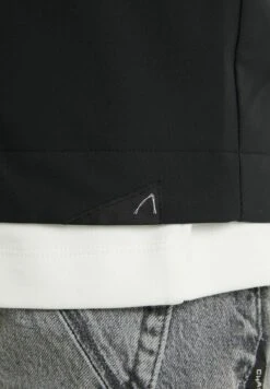 Saturn Commute - Lichte Jas - Dark Grey -Modex Winkel 24f01ae4f60847dd9a2534e659a04f03