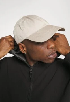 Calvin Klein Bonded Zip Hooded Unisex - Fleecejas - Black -Modex Winkel 2504a5fb04094462b23ed4bb7bb3f849