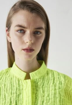 Ipekyol Relaxed Fit Textured Mandarin Collar - Lichte Jas - Green -Modex Winkel 25bc3c371180489aa560ce9d4843f7fe