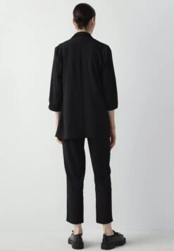 Ipekyol Relaxed Fit Slim With Monogram Button Accessories - Halflange Jas - Black 7 Ipekyol Relaxed Fit Slim With Monogram Button Accessories - Halflange Jas - Black -Modex Winkel 2b0cf119e5c5402680cec328f2c28996