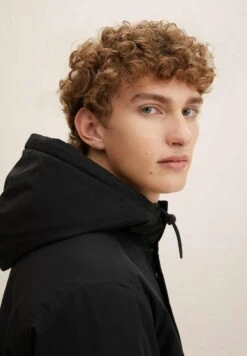 TOM TAILOR Denim Regular Fit - Outdoorjas - Black -Modex Winkel 2bab4daf11e143aa94a226fdfa418821