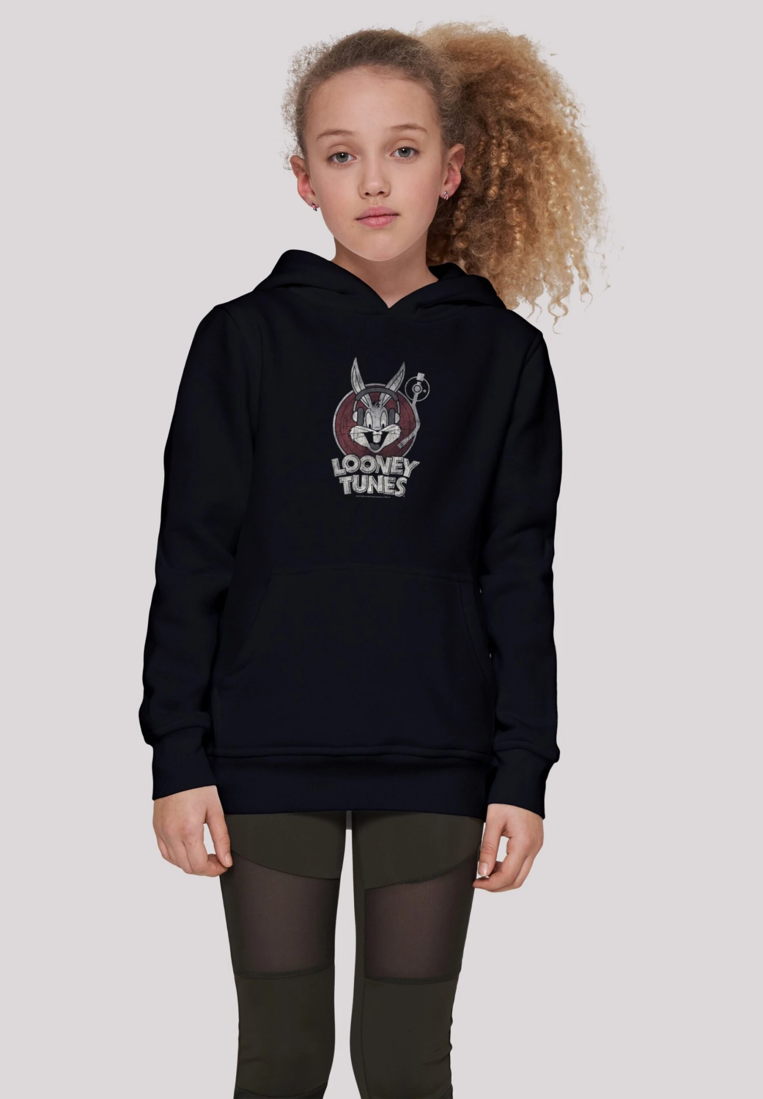 F4NT4STIC Looney Tunes Bugs Bunny - Sweater - Black 2 F4NT4STIC Looney Tunes Bugs Bunny - Sweater - Black - Afbeelding 2