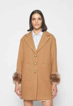 Maggi Car Coat Short With Cuffs - Halflange Jas - Honey/Camel -Modex Winkel 462bfe9503af40bbb68c924f179b33f8