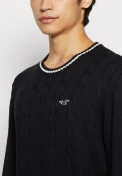 Hollister Co. Cable Crew - Trui - Black -Modex Winkel 49cf1178a76a4d91900cf22409c16729