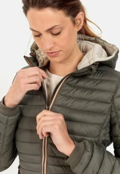 Camel Active Funktions Mit Abnehmbarer Kapuze - Winterjas - Khaki -Modex Winkel 49f32602d455434e8352ca240958d50e