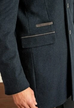 Next Trimmed Epsom- Halflange Jas - Navy Blue 18 Next Trimmed Epsom- Halflange Jas - Navy Blue -Modex Winkel 4a93f17e727f460187b254c6b9e8c274