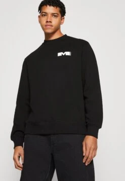 Makia Statement Unisex - Sweater - Black -Modex Winkel 4e331cf0bc3c4c3eacdc2a966df7acbf