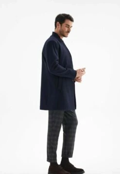 Mantel - Navy Blue -Modex Winkel 4eb37c3393484f0a8b56f8c97877aa15