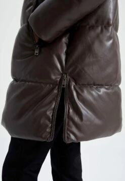 DeFacto Regular Fit- Winterjas - Brown -Modex Winkel 55f83a563dde4c15b37a7df0d4a731e4