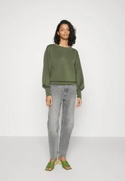 Scotch & Soda Boatneck - Sweater - Field Green 11 Scotch & Soda Boatneck - Sweater - Field Green -Modex Winkel 59d3a6d4056b49929c3734af969da6b0