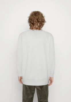 Lucca - Sweater - Gray Dawn 8 Lucca - Sweater - Gray Dawn -Modex Winkel 5a5e52c8603b4bafa1655f706c7488c6