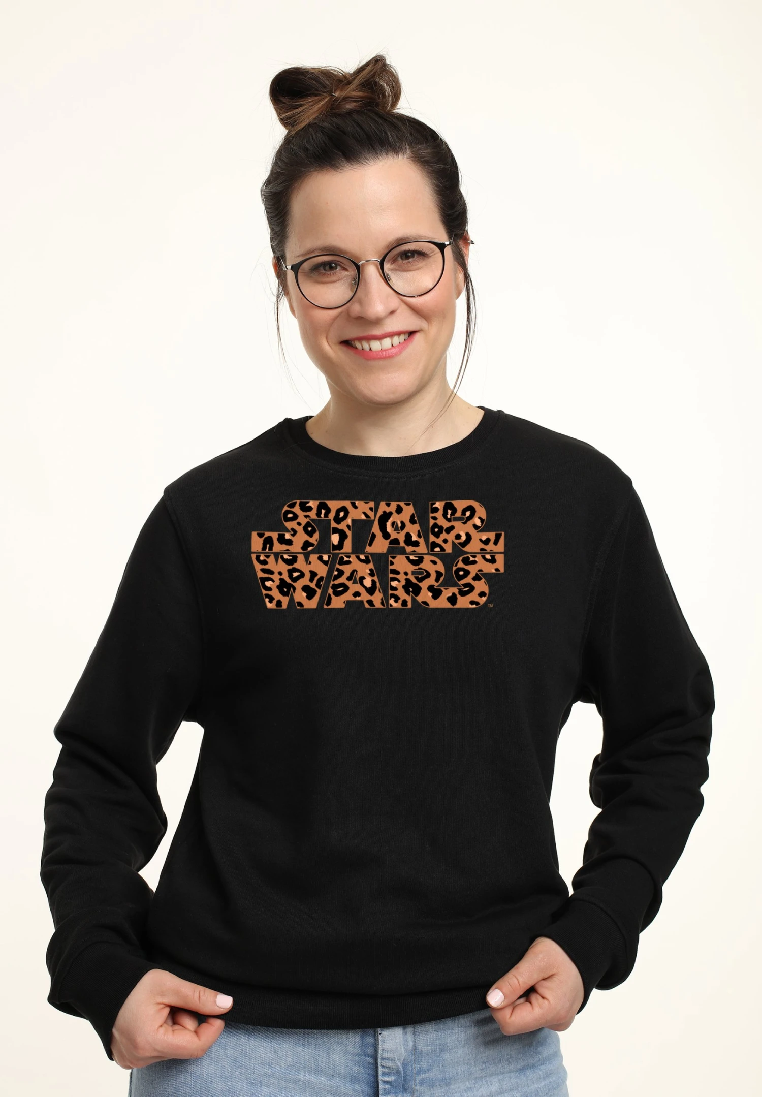 Star Wars: Classic Star Wars Logo Cheetah Fill - Sweater - Black 1 Star Wars: Classic Star Wars Logo Cheetah Fill - Sweater - Black