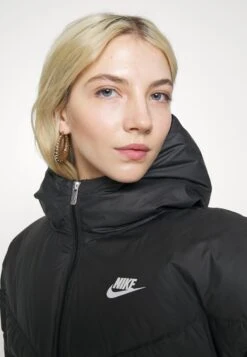 Nike Sportswear Donsjas - Black/White -Modex Winkel 6198cd04af44422cb3b17e1f57355a4f