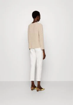 Max Mara Leisure Balenio - Trui - Albino -Modex Winkel 62e511bb6f0b4cbbbebcfd6bbe503b1d