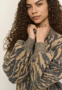 Gigikb- Trui - Chipmunk -Modex Winkel 6a5358e8e36b45a59db70b9d1bf89e97