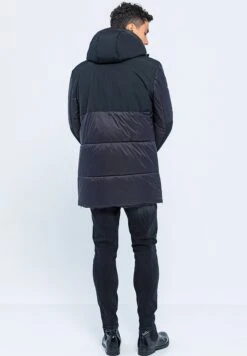 Winterjas - Schwarz -Modex Winkel 70f8cfd9598645bf8f08733b9e734241