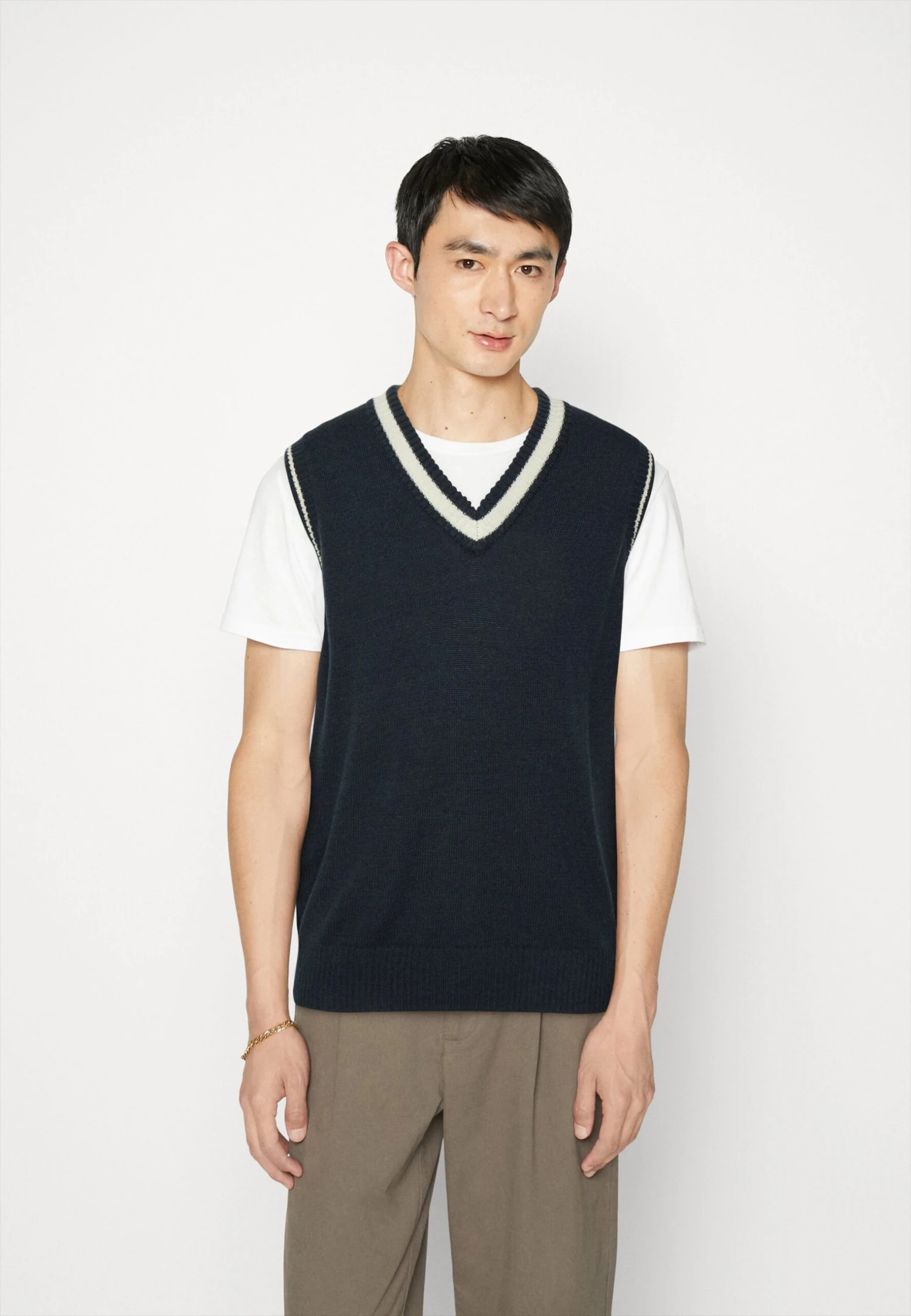 Lindbergh V Neck Slip Over - Trui - Navy 1 Lindbergh V Neck Slip Over - Trui - Navy