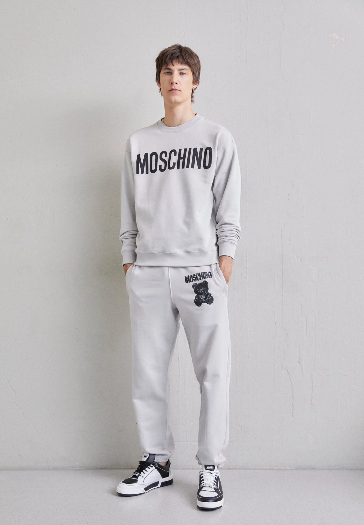 MOSCHINO Sweater - Fantasy Grey 2 MOSCHINO Sweater - Fantasy Grey - Afbeelding 2