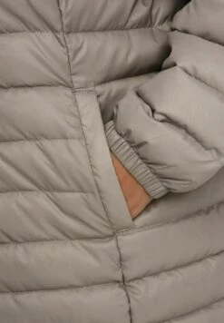 ONLY CARMAKOMA Cartahoe Hood- Winterjas - Crockery -Modex Winkel 8d5bba324f4245dab6288bb7750f0029