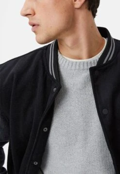 COTTON ON Varsity- Bomberjacks - Black -Modex Winkel 909bf4755fe1483ebad756ecd67682c3