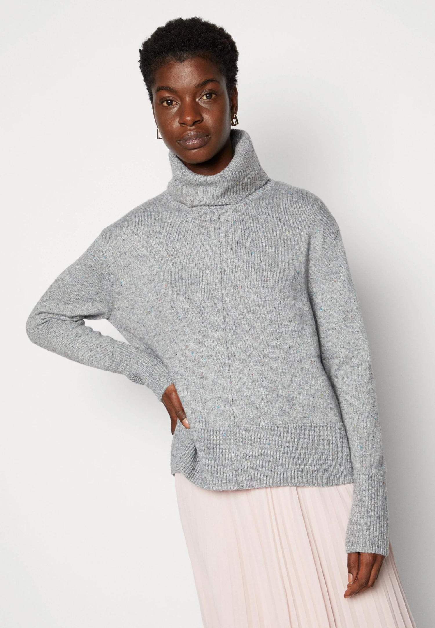 OPUS Pabomo - Trui - Hazy Fog 4 OPUS Pabomo - Trui - Hazy Fog - Afbeelding 4