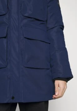 Exploration Pocket Long Jacket - Winterjas - Navy 11 Exploration Pocket Long Jacket - Winterjas - Navy -Modex Winkel 96546e49d01b4f9dac2e2c091fb7916b