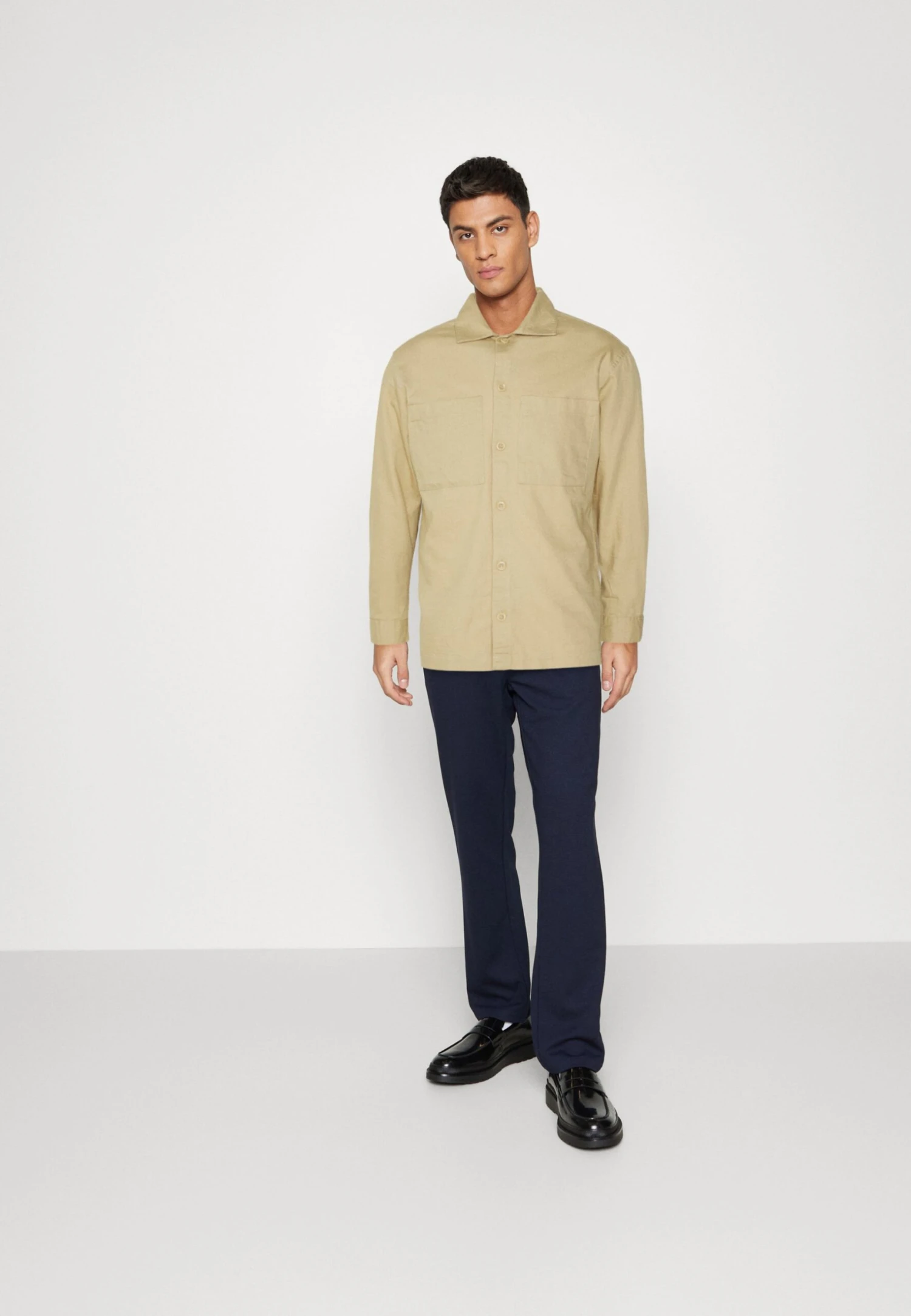 JACK&JONES Premium Jprpete Spring Overshirt - Jas - Sand 2 JACK&JONES Premium Jprpete Spring Overshirt - Jas - Sand - Afbeelding 2