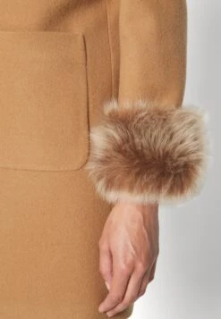 Maggi Car Coat Short With Cuffs - Halflange Jas - Honey/Camel -Modex Winkel 9e9ff76ae18c4fb294aebc5cab350e21