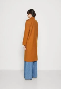 Noisy May Nmviolet Strap Coat - Mantel - Rubber -Modex Winkel aeb320055d3e491cb393e3373cf44e00