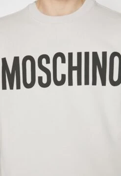MOSCHINO Sweater - Fantasy Grey 13 MOSCHINO Sweater - Fantasy Grey -Modex Winkel b2331555ef28443093124982340dd348