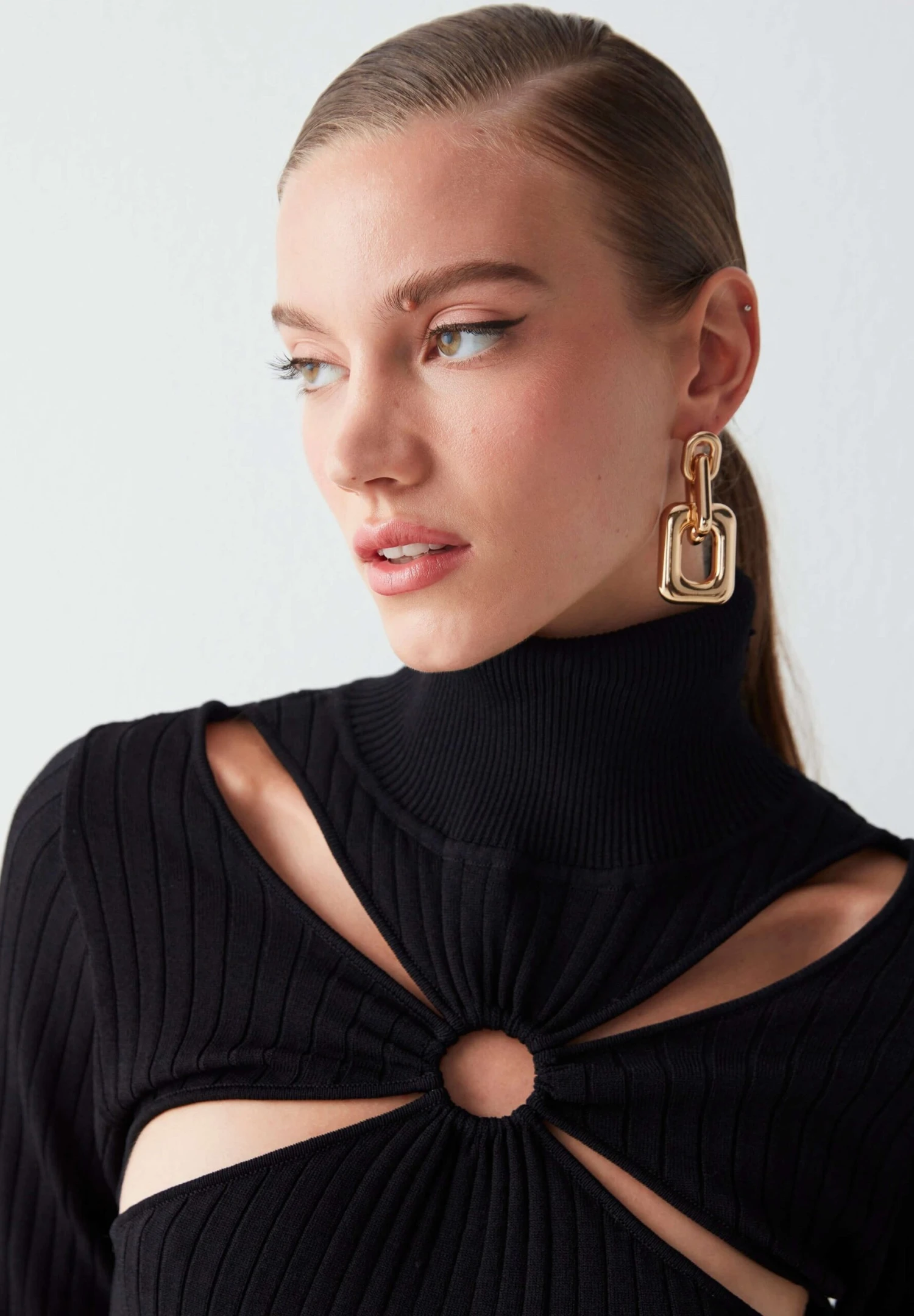 Ipekyol Cutout Turtleneck - Trui - Black 3 Ipekyol Cutout Turtleneck - Trui - Black - Afbeelding 3