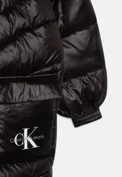 Calvin Klein Jeans Oversized Duvet Padded Coat - Winterjas - Black -Modex Winkel b5a89c2e70a04b2bba3a693648599af5