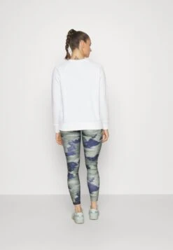 Under Armour Rival Crew - Sweater - White -Modex Winkel b6f96cefd33d47c6a73e25d49995afd7