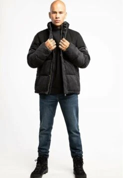 Jack Wolfskin Nature - Winterjas - Black 6 Jack Wolfskin Nature - Winterjas - Black -Modex Winkel b8f6b93fe6d74ab8a36ed9ff2258e928