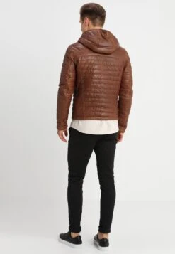 Oakwood Aurellien- Leren Jas - Brown 8 Oakwood Aurellien- Leren Jas - Brown -Modex Winkel c82382ca548447c2b29f8460e407e328