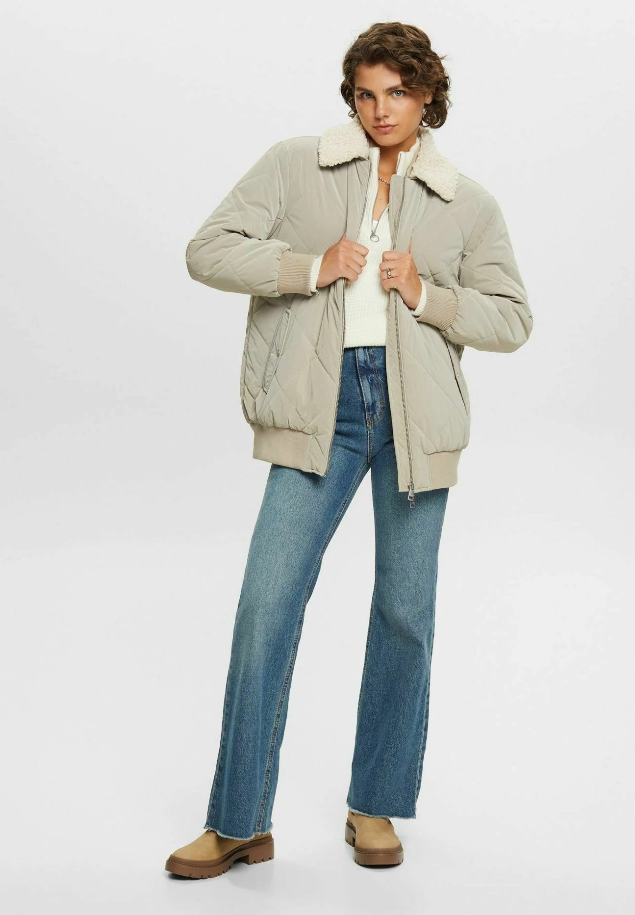 ESPRIT Outdoor - Winterjas - Dusty Green 2 ESPRIT Outdoor - Winterjas - Dusty Green - Afbeelding 2