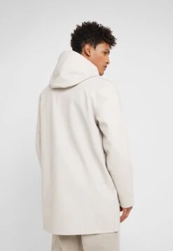Stutterheim Stockholm - Parka - Light Sand -Modex Winkel d73d66a28c404a3a8bedd28ec7d6a2a9
