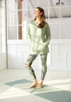 Betty Barclay Sweater - Green White