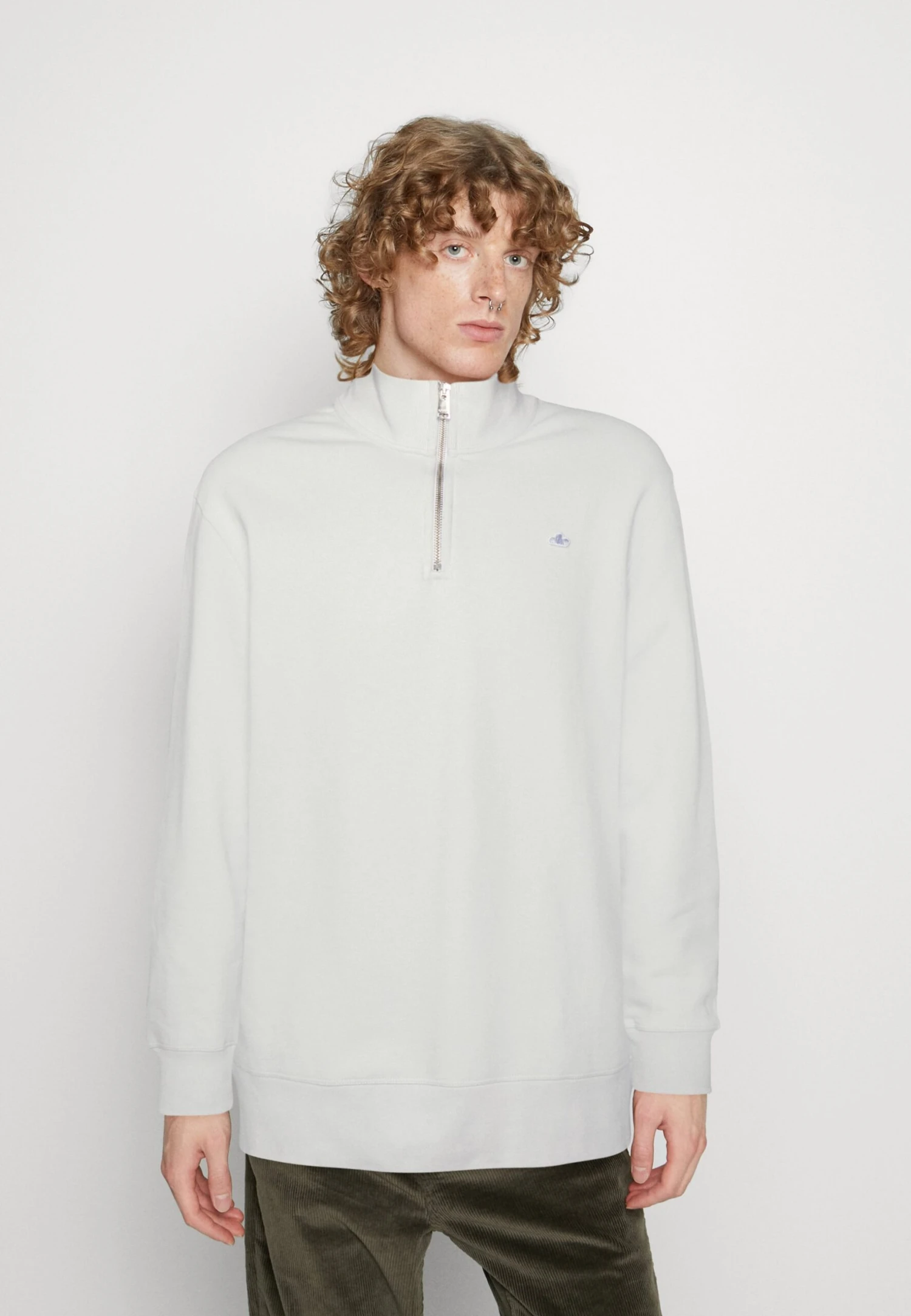 Lucca - Sweater - Gray Dawn 1 Lucca - Sweater - Gray Dawn