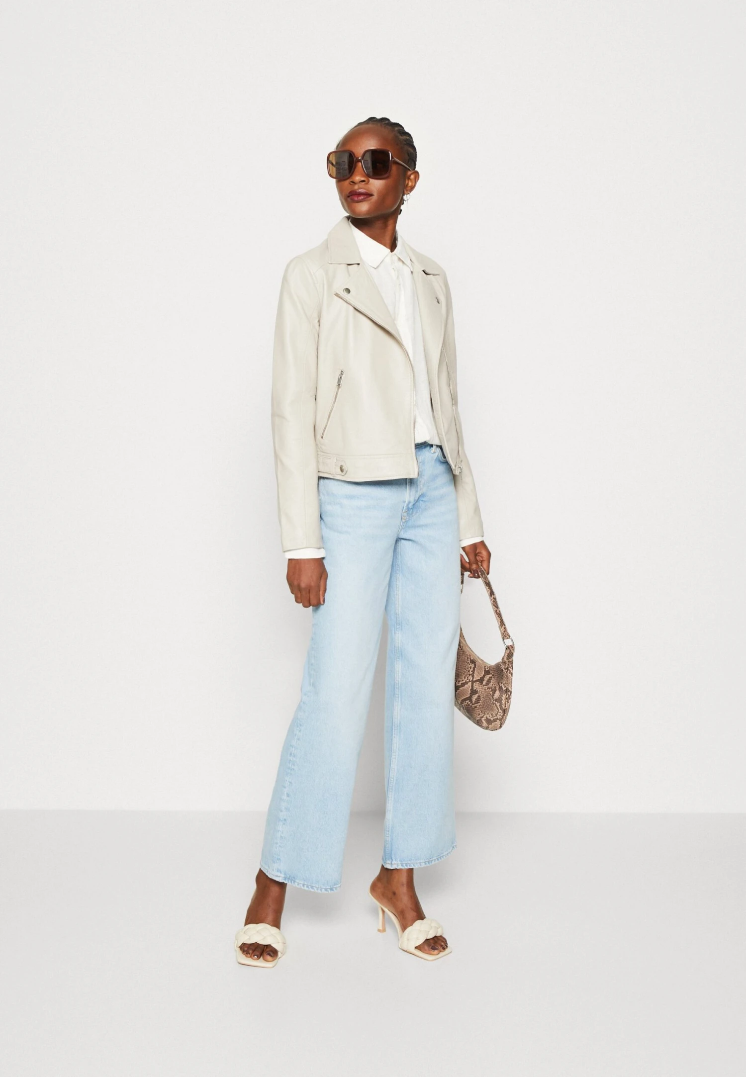 Selected Femme Slfkatie Noos B - Leren Jas - Feather Gray 2 Selected Femme Slfkatie Noos B - Leren Jas - Feather Gray - Afbeelding 2