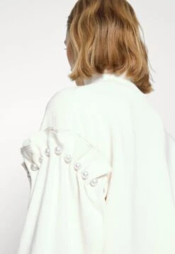 Mother Of Pearl Opal - Sweater - Off-White 13 Mother Of Pearl Opal - Sweater - Off-White -Modex Winkel dba864f4375c4747a9c6c72702be5efe