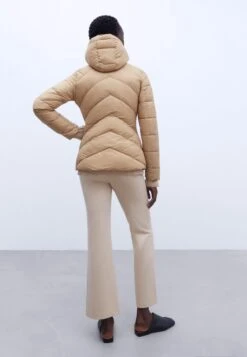 ADOLFO DOMINGUEZ Padded - Winterjas - Camel -Modex Winkel dcfdd0d09d2c4fbda8e7b5f50e4be3e4