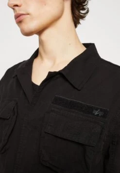 Alpha Industries Ripstop Cargo- Lichte Jas - Black 11 Alpha Industries Ripstop Cargo- Lichte Jas - Black -Modex Winkel e3469774355c4869b12a237c93593936