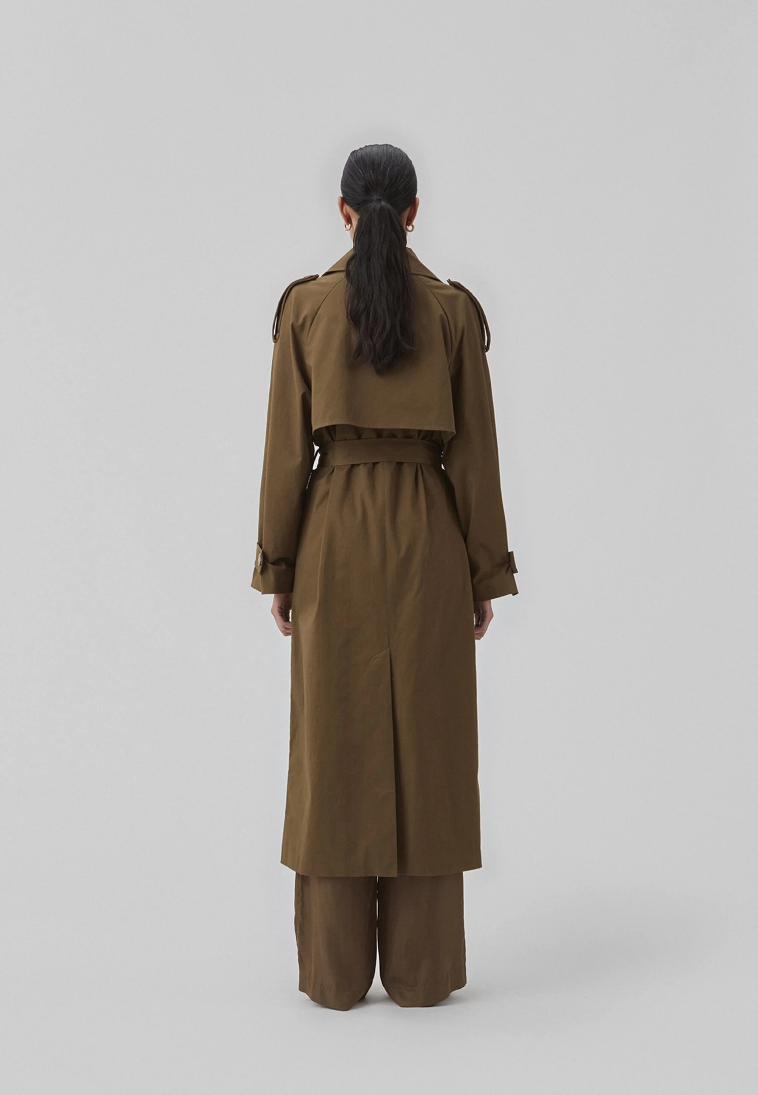 Modström Broda Solid Coat - Trenchcoat - Dark Forest 3 Modström Broda Solid Coat - Trenchcoat - Dark Forest - Afbeelding 3