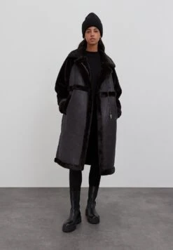 EDITED Antje - Winterjas - Black