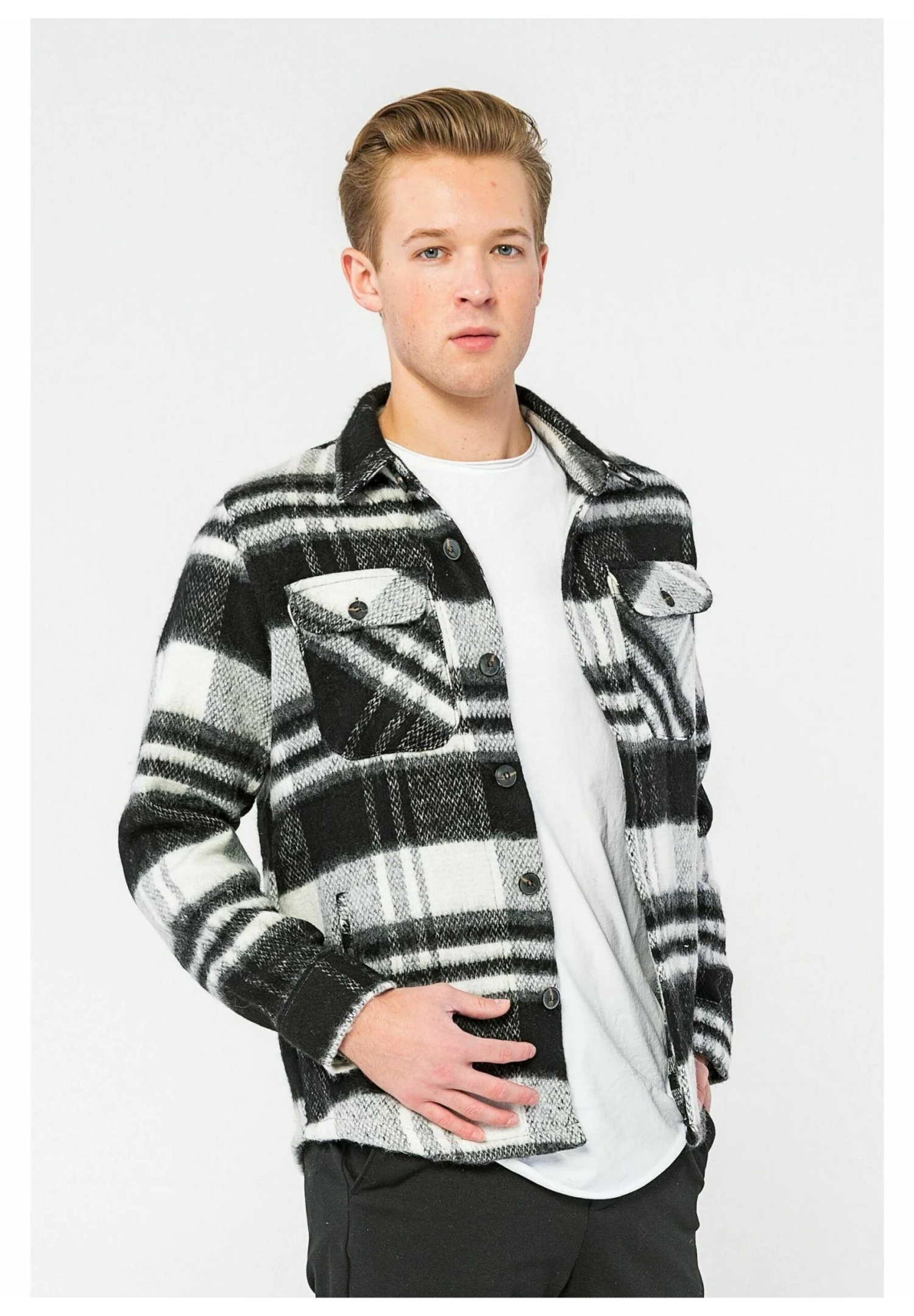 Mit Seitentaschen - Lichte Jas - Schwarz 4 Mit Seitentaschen - Lichte Jas - Schwarz - Afbeelding 4