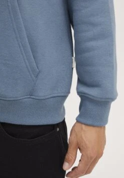 Blend Sweater Met Rits - Copen Blue 21 Blend Sweater Met Rits - Copen Blue -Modex Winkel f0974294512a411da5c9eb5c80c6f620