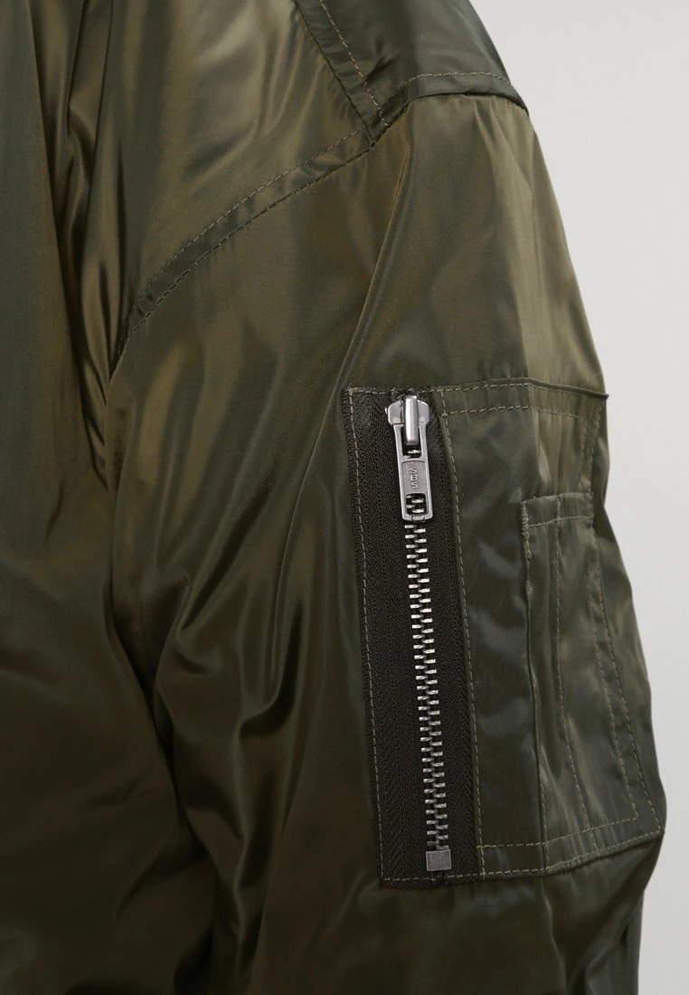 URBAN CLASSICS Oversized - Bomberjacks - Dark Olive 5 URBAN CLASSICS Oversized - Bomberjacks - Dark Olive - Afbeelding 5